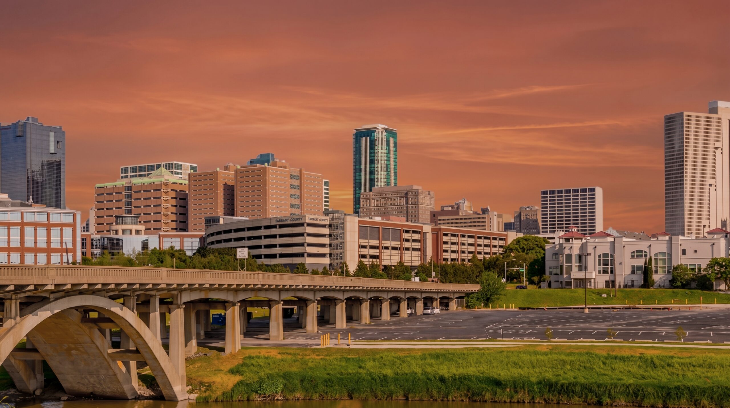 Fort Worth Is Raising Its Tax Rate and Cutting the Average Bill. Dallas County Is Doing the Opposite